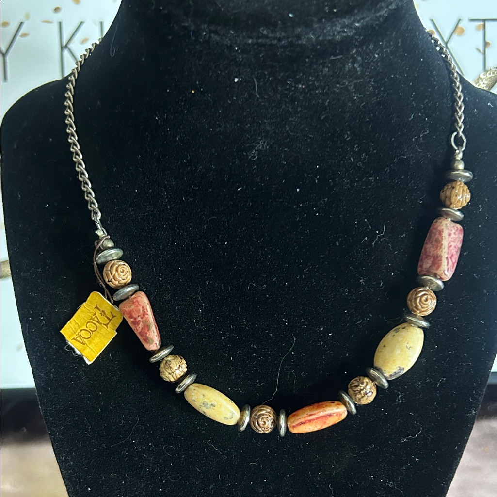 Vintage Artisan Necklace With Earthy Tones #78027p